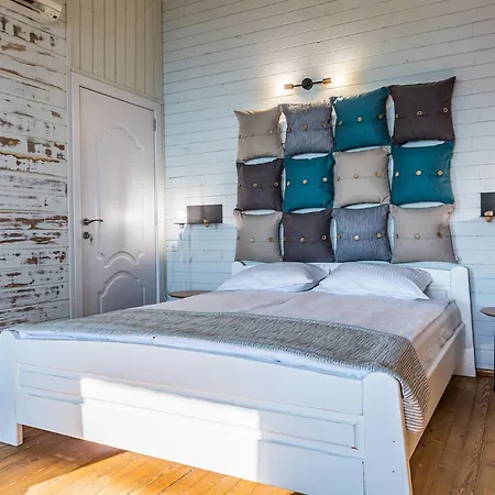 St Anastasia Μπουργκάς